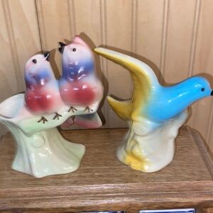 Vintage Ceramic Bird Figurines/small planters